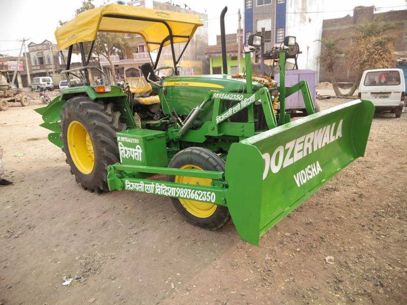 John Deere Tractor Front Loader
