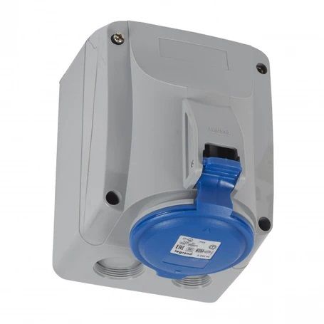 Legrand 32a 200v 2p ip44 lv16 Surface Mounting Socket