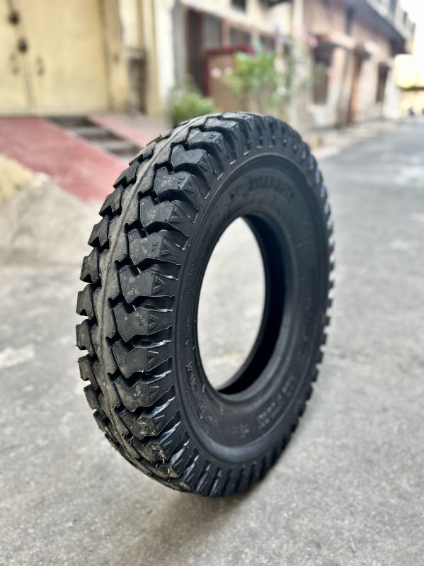 8 25-16 Jai Kissan Truck Tyre