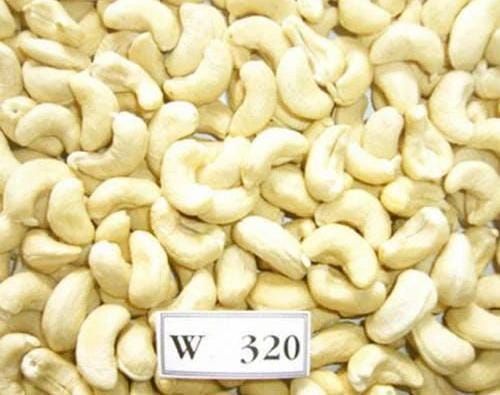 W320 Cashew Nuts, Packaging Type : Vacuum-sealed Bag