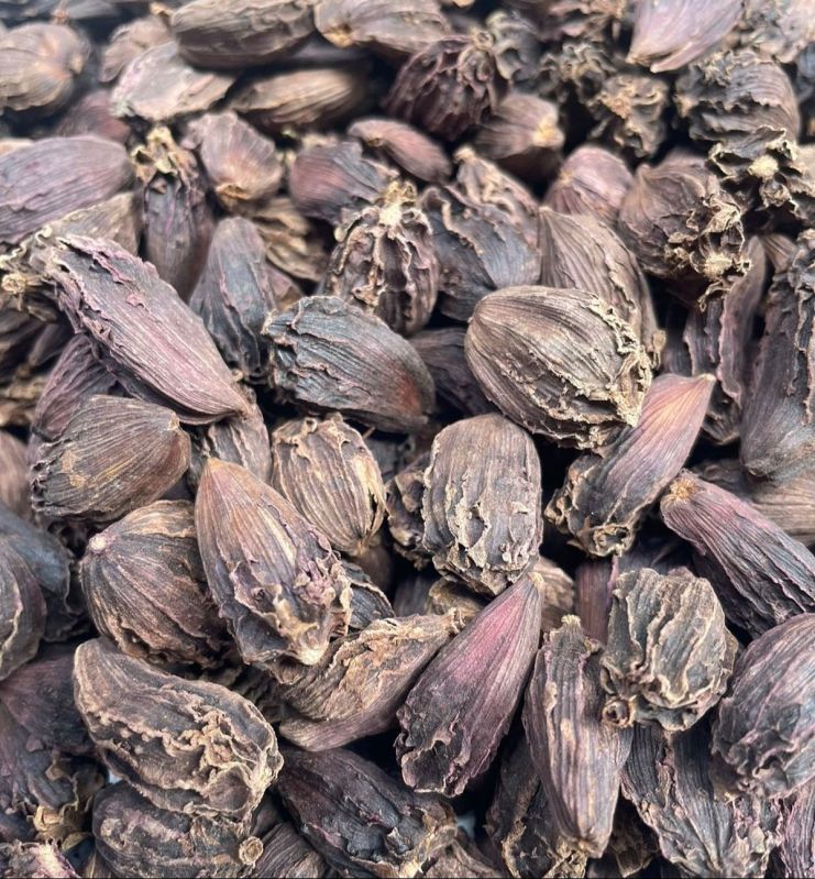 black cardamom
