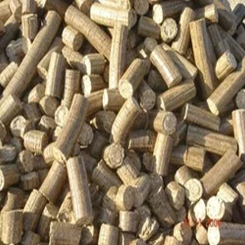Saw Dust Biomass Briquettes, Packaging Type : Dark Brown