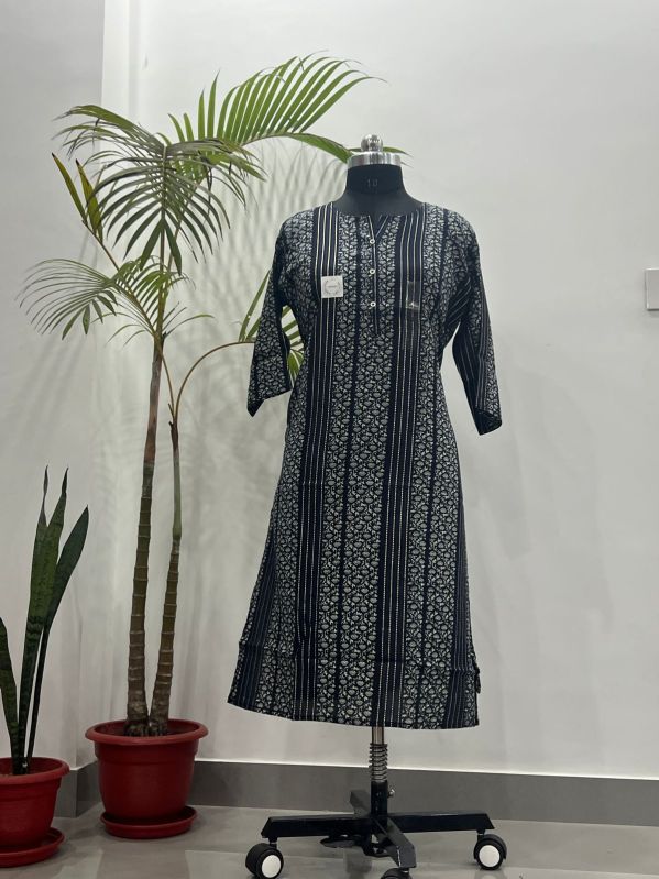Ladies Round Neck Printed Long Kurti