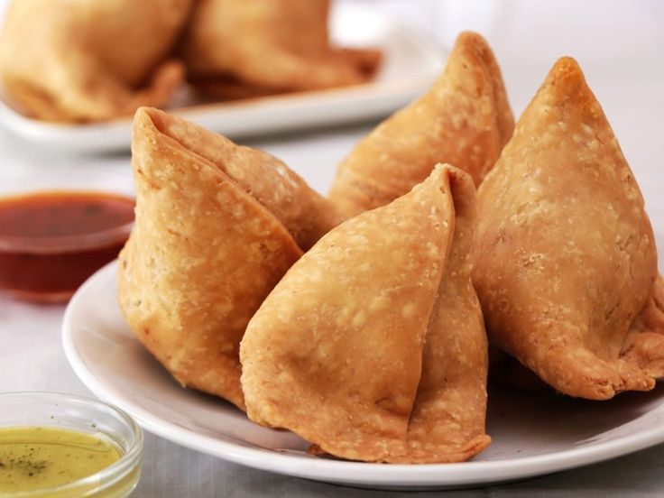 Frozen Vegetable Samosa