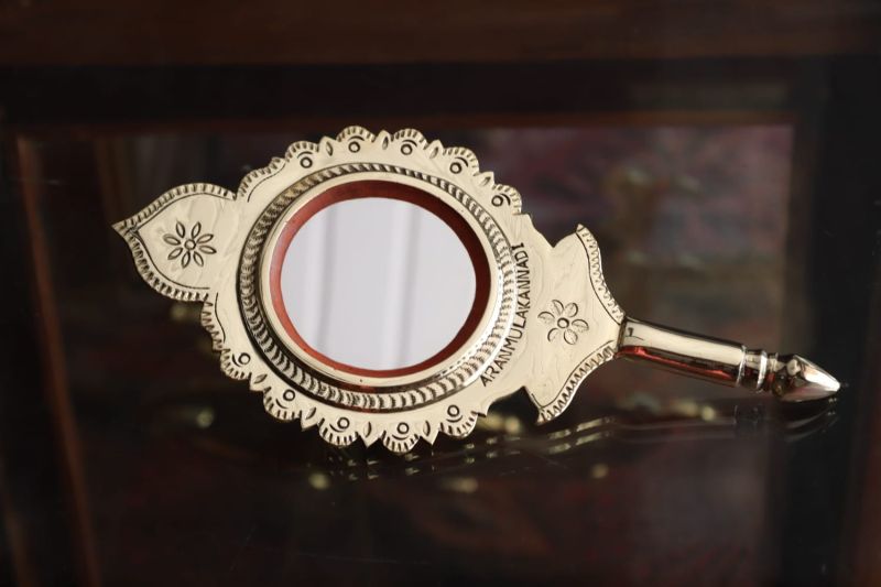 Aranmula Metal Mirror