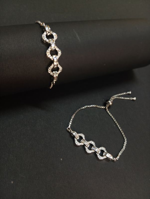 Stylish Adjustable Chain Bracelet