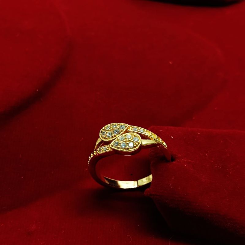 Antique Gold-Tone Ring