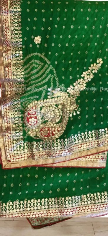 Green Bandhej Saree With Beautiful Motif