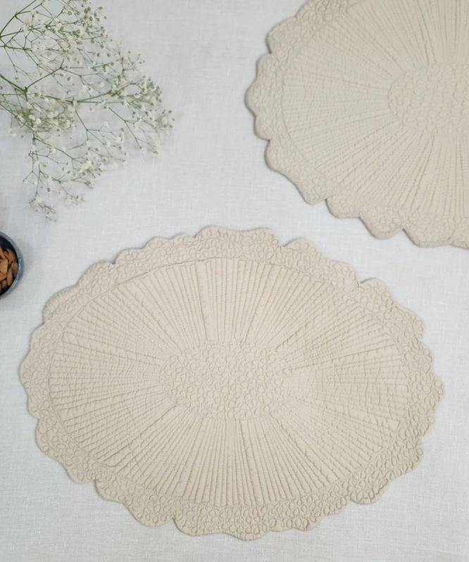 Set OF 2 Quilted Cotton Cream Oval Table Mats