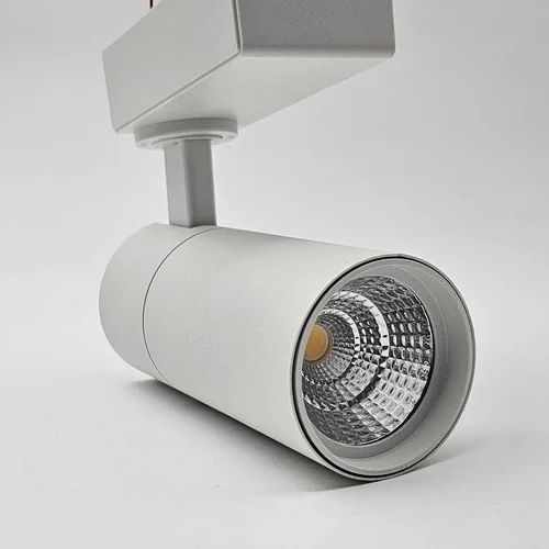 12W LED Track Light, Voltage : Typically 120V-240V