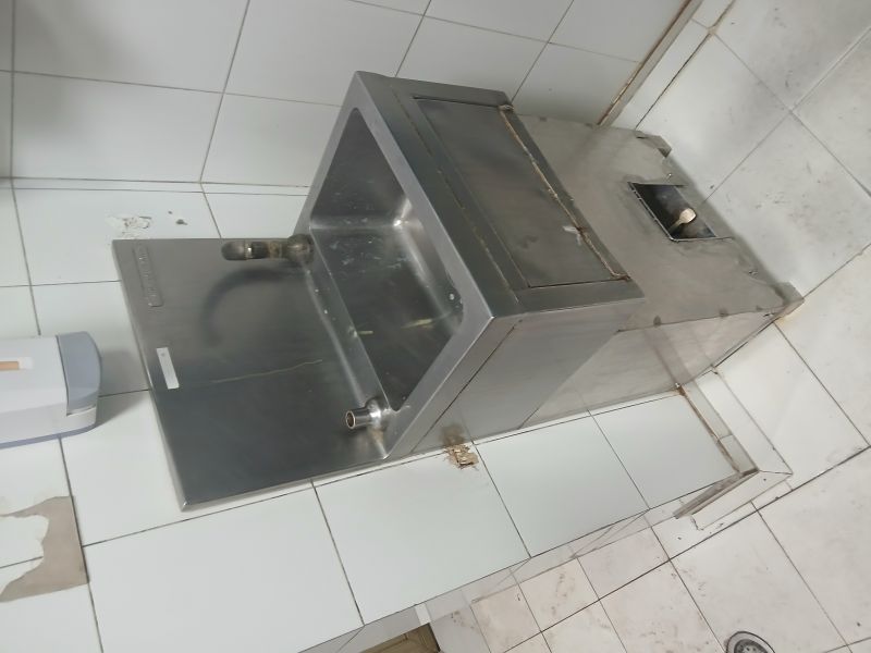 Hand Wash Unit