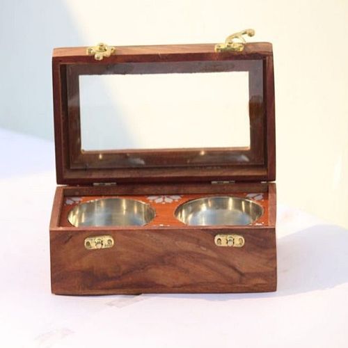 Polished Brown Wooden Mukhwas Box, Shape : Rectangular