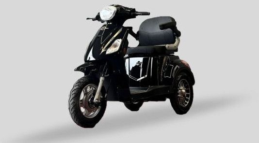 Three Wheeler PEV Phantom S Electric Scooter