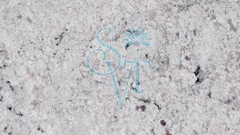 Polished Indian Colonial White Granite Slab Standard for Construction