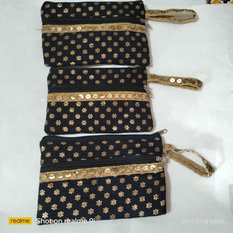 Ladies Zipper Purse