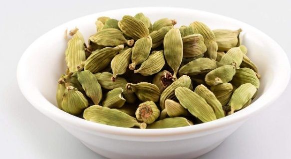 green cardamom