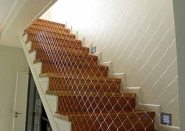 Staircase Safety Nets Installation Service
