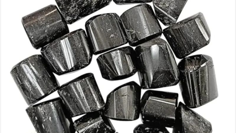 Black Tourmaline Tumble Stone