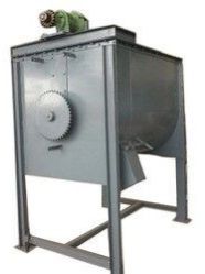 Automatic Poultry Feed Mixer, Power : 7.5 kW, Weight : 300 Kg