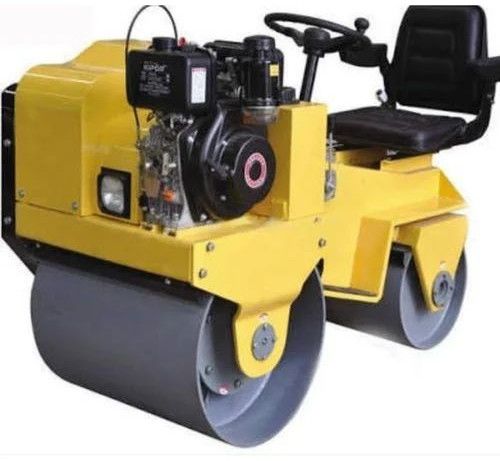 25 Ltr Ride On Roller