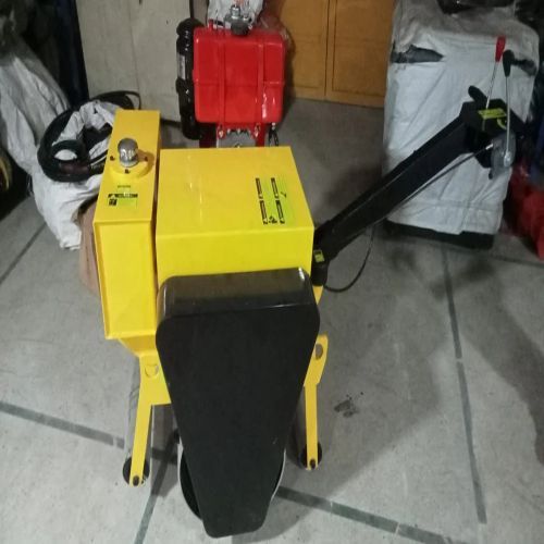 Baby Roller Mini Soil Compactor