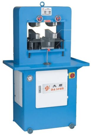 Sole Moulding Machine DS-606