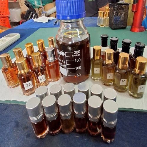 Agarwood Oil, Brand Name : ProveN1, Form : Liquid