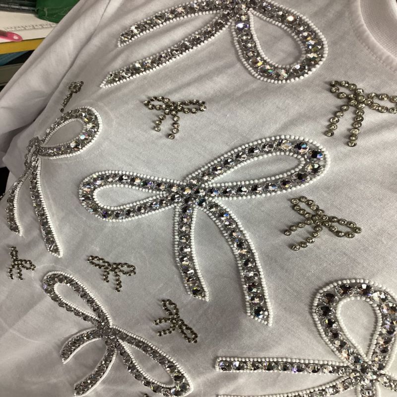 T-Shirt Hand Embroidered