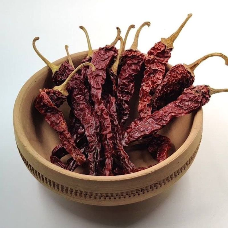 Kashmiri Stemmed Dried Red Chilli
