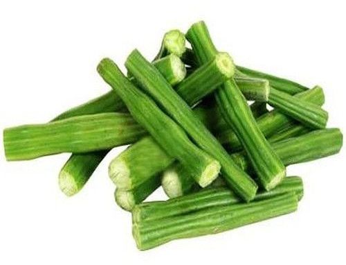 A Grade Green Drumstick, Packaging Size : 25-50kg Gunny Bag