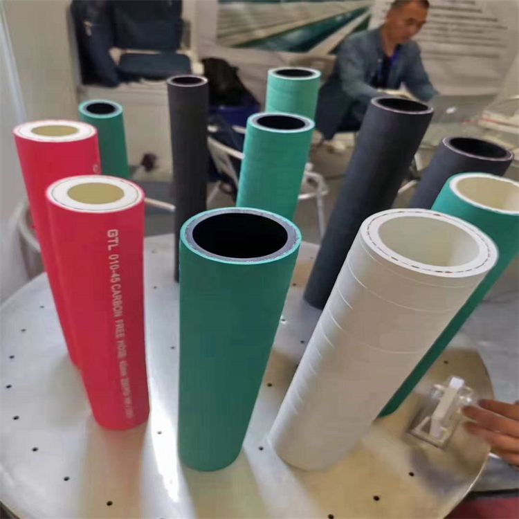 Carbon-Free Rubber Hoses for Furnace Door Coolant Water