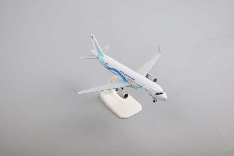 20cm A320 Vietnam Aviation Academy Resin Aircraft Plane Model Gift