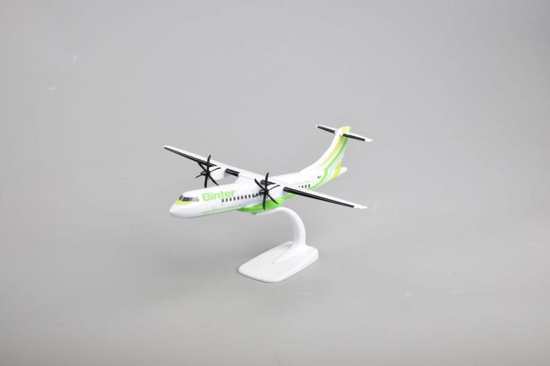28cm ATR-72 With Wheels Plastic Aircraft Plane Model Gift