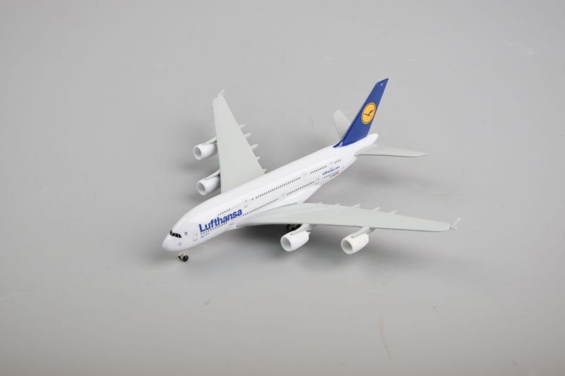 20cm A380 Lufthansa Resin Plane Model Aircraft Plane Model Gift