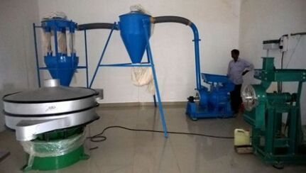 Rice Grinding Pulverizer Machine