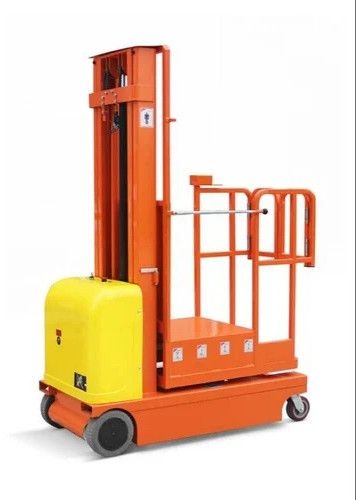 Self Propelled Order Picker for Industrial