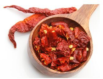 Red Chilli, Packaging Type : Loose for Flavoring Curries Dishes