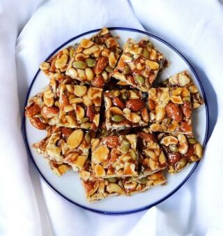 Dry Fruit Chikki