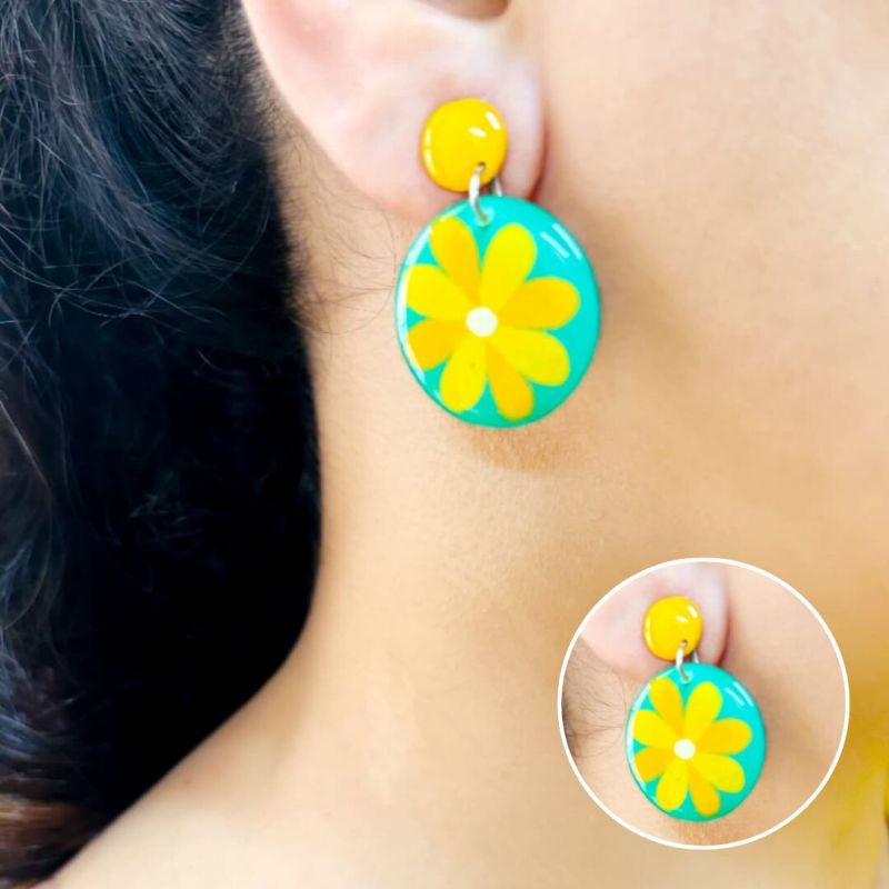 Dainty Floral Resin Earrings