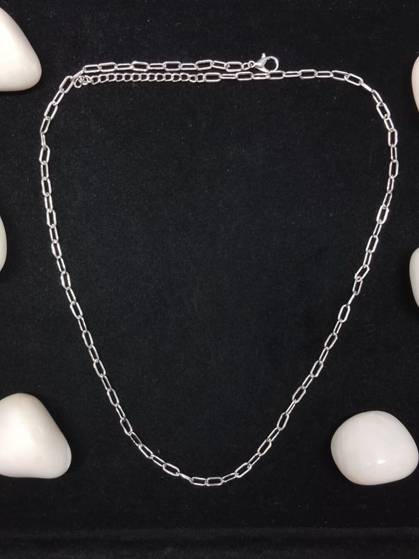 Minimalist Link Chain