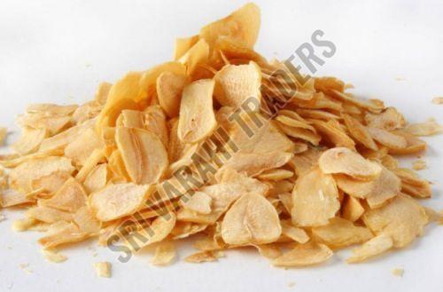 dehydrated garlic flakes