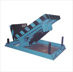Hydraulic coil lifter, for tilting, Voltage : 440