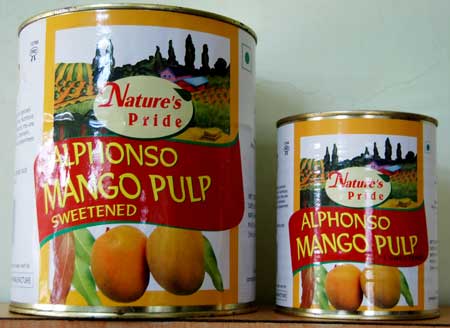 Fresh-Squeezed Alphonso Mango Pulp, Packaging Type : Can (Tinned)