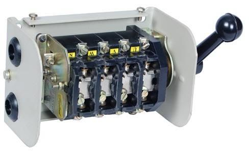 Y-ZEE Changeover Switch