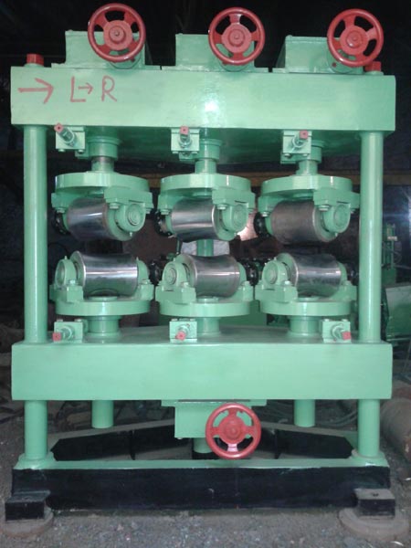 Pipe Threading Machine