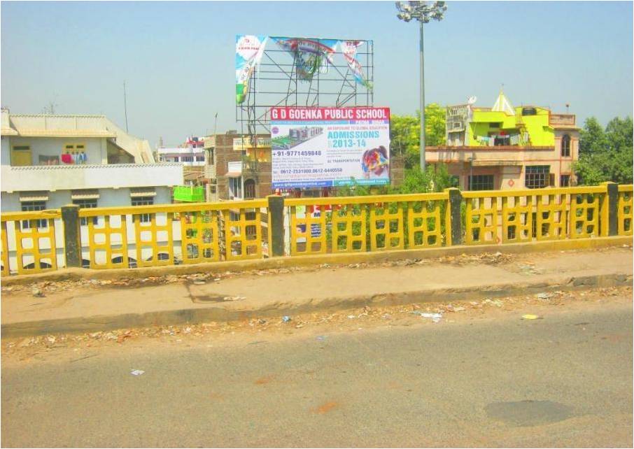 Hoardings Services
