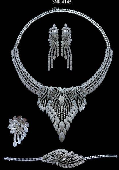 Diamond Necklace Set (SNK 4145)