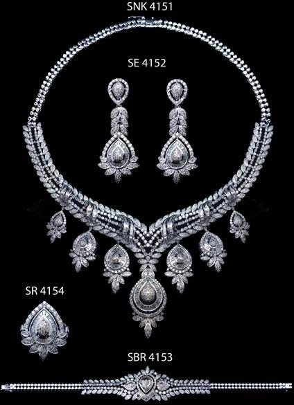 Diamond Necklace Set (SNK 4151)