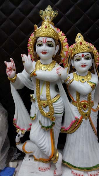 Radha Krishna Statue