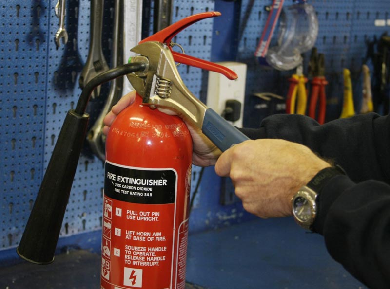 Fire Extinguisher AMC Services